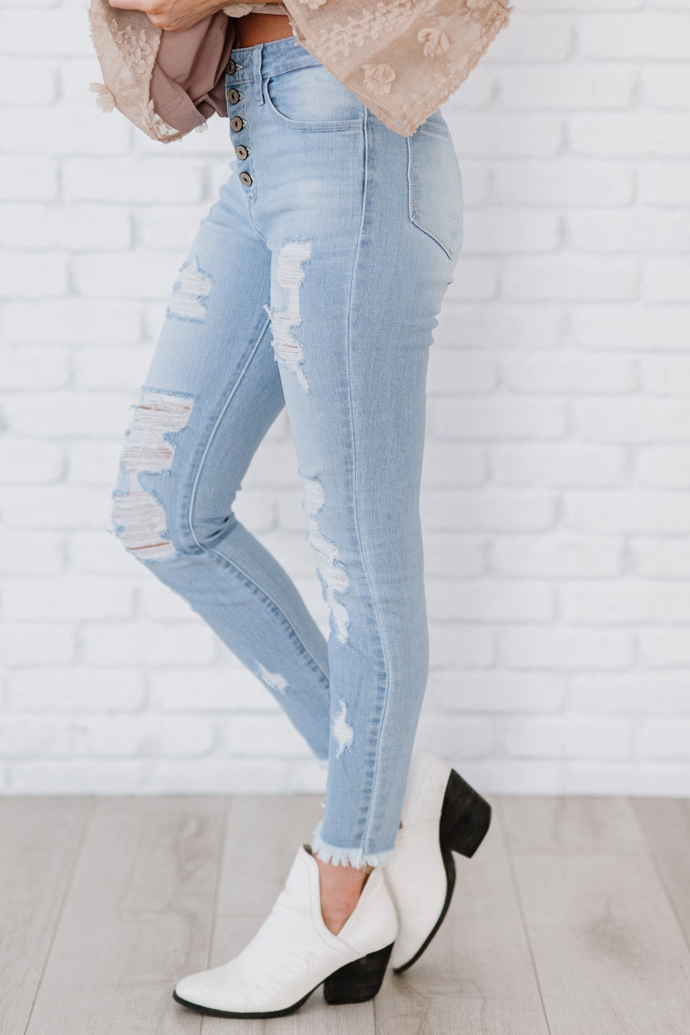 At Last Kancan Distressed Jeans