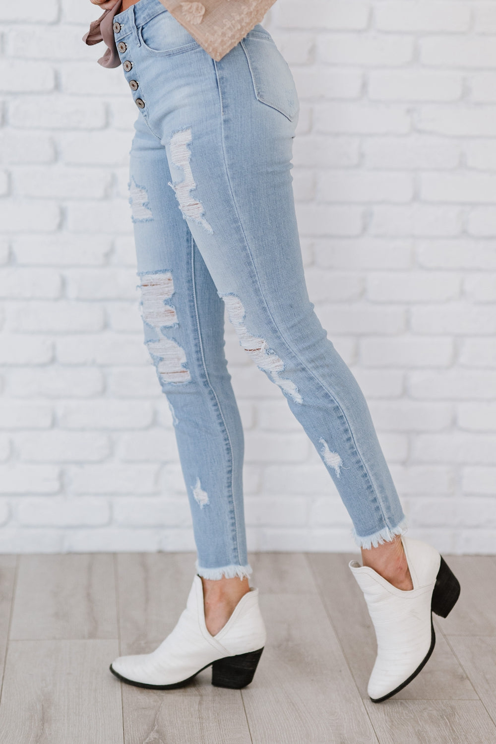 At Last Kancan Distressed Jeans