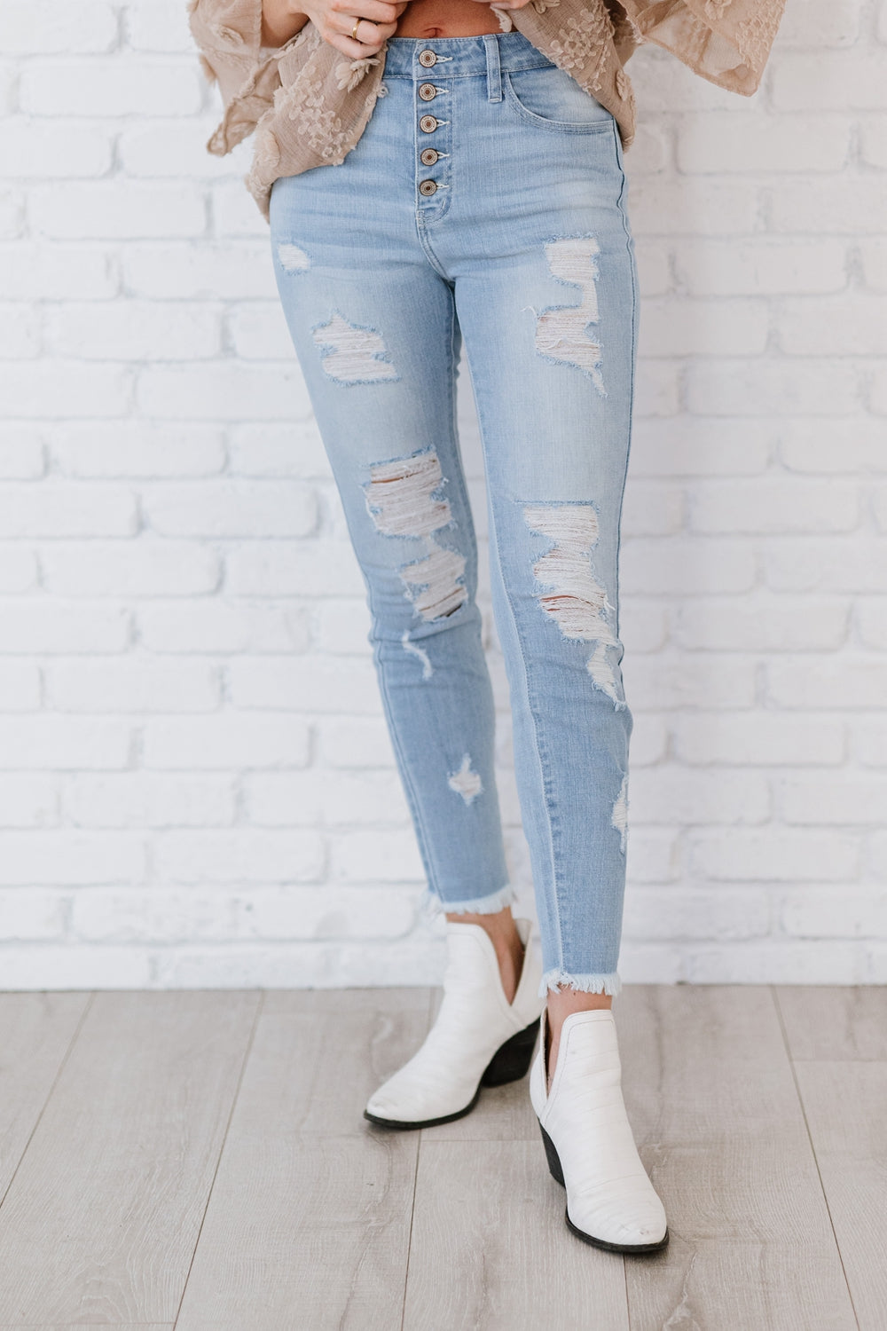 At Last Kancan Distressed Jeans