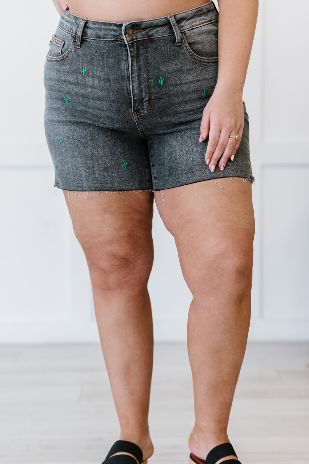Saguaro Dreams Judy Blue Cactus Embroidered Shorts