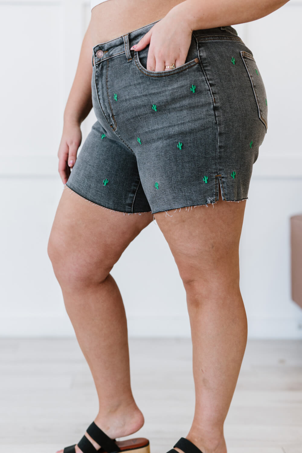 Saguaro Dreams Judy Blue Cactus Embroidered Shorts