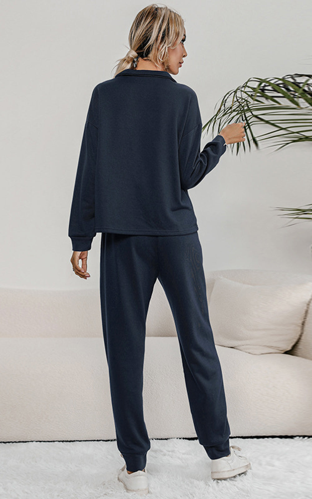 Snap Collar Lounge Set