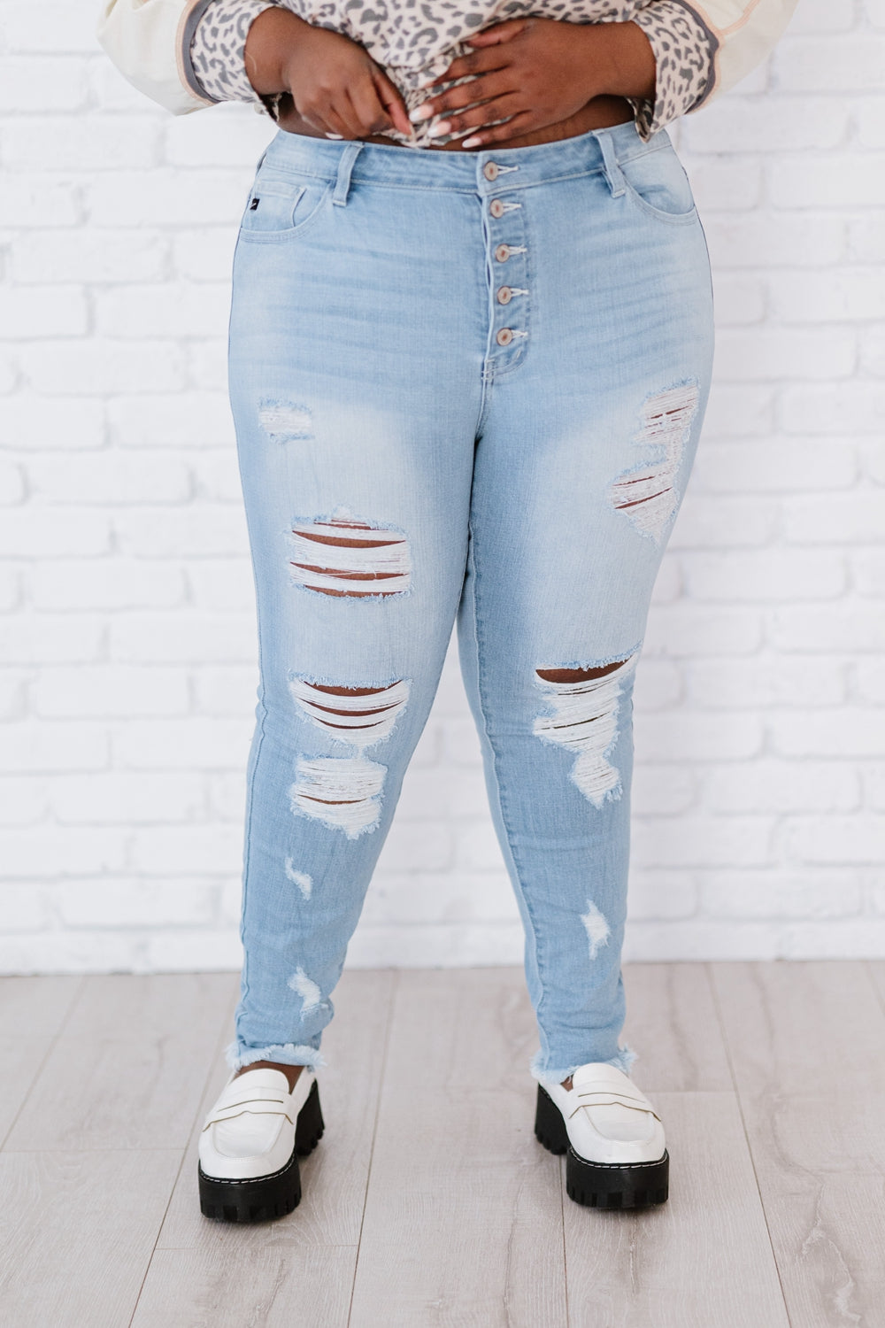 At Last Kancan Distressed Jeans