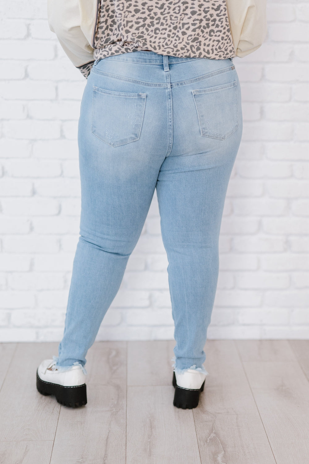At Last Kancan Distressed Jeans